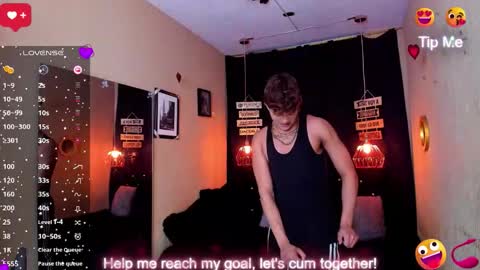      online show from 10/25/25, 03:14