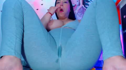 Snapshot of andrygarcia chatting on 10/12/25, 10:20 Andry G online show from 10/12/25, 10:20