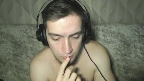 Snapshot of andy4life chatting on 06/08/26, 01:28 andy4life online show from 06/08/26, 01:28