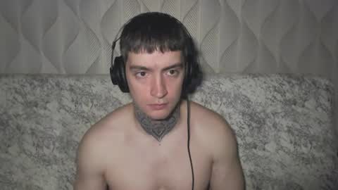 Snapshot of andy4life chatting on 06/11/26, 11:03 andy4life online show from 06/11/26, 11:03