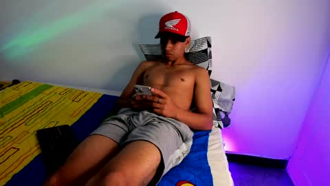 Snapshot of andy_0018 chatting on 01/19/25, 11:23 Andy online show from 01/19/25, 11:23