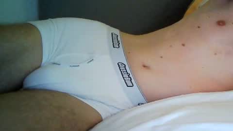 Snapshot of andy_24j chatting on 08/01/26, 03:11 andy_24j online show from 08/01/26, 03:11