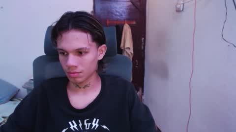 andy_dan1 online show from 06/11/26, 08:01