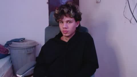 andy_dan1 online show from 06/28/26, 12:27