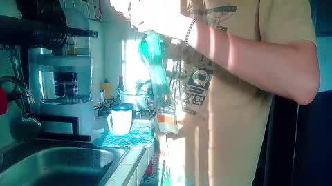 Snapshot of andy_gray01 chatting on 11/06/25, 11:22 Andy Gray online show from 11/06/25, 11:22