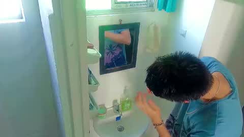 Snapshot of andy_gray01 chatting on 12/13/25, 07:53 Andy Gray online show from 12/13/25, 07:53