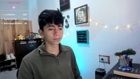 Snapshot of andy_guez_11 chatting on 12/19/24, 01:29 andy_guez_11 online show from 12/19/24, 01:29