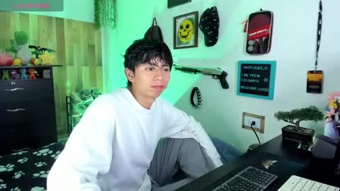 Snapshot of andy_guez_11 chatting on 02/10/25, 10:20 andy_guez_11 online show from 02/10/25, 10:20