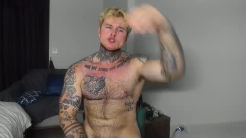 Snapshot of andy_hunk chatting on 01/08/25, 05:05 Andrew online show from 01/08/25, 05:05