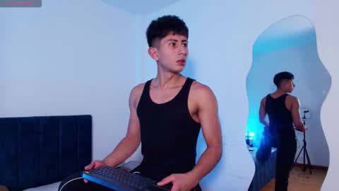 andy_justgame online show from 11/29/25, 02:47