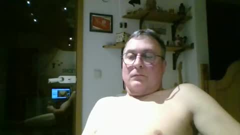 Snapshot of andybayern chatting on 01/15/26, 06:00 andybayern online show from 01/15/26, 06:00