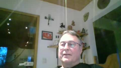 Snapshot of andybayern chatting on 03/02/26, 04:47 andybayern online show from 03/02/26, 04:47