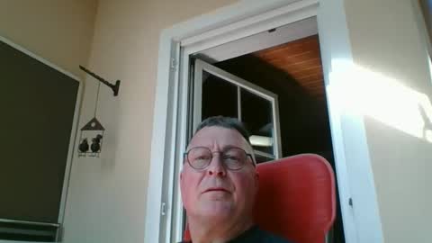 Snapshot of andybayern chatting on 04/17/26, 10:07 andybayern online show from 04/17/26, 10:07