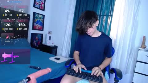 Snapshot of andyboy_19 chatting on 12/02/25, 09:43 andy online show from 12/02/25, 09:43