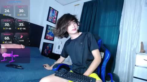 Snapshot of andyboy_19 chatting on 07/13/26, 10:56 andy online show from 07/13/26, 10:56