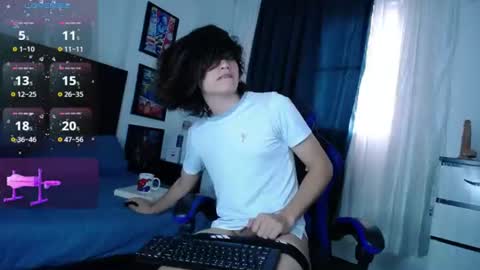 Snapshot of andyboy_19 chatting on 07/16/26, 10:49 andy online show from 07/16/26, 10:49