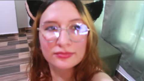 Snapshot of andycherrysecrets chatting on 10/29/25, 08:54 Cherry online show from 10/29/25, 08:54