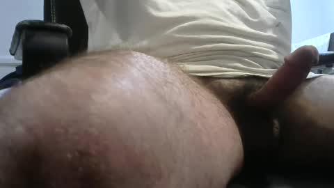 andychow381213 online show from 10/05/25, 01:37