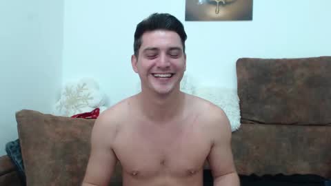 Snapshot of andyfame1 chatting on 01/07/25, 04:05 Andy Fame online show from 01/07/25, 04:05