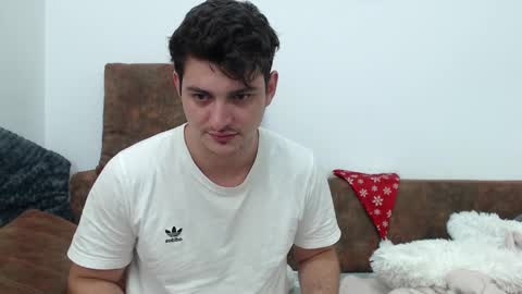 Snapshot of andyfame1 chatting on 01/21/25, 02:43 Andy Fame online show from 01/21/25, 02:43