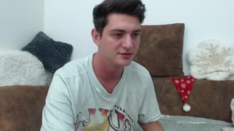 Snapshot of andyfame1 chatting on 01/23/25, 06:45 Andy Fame online show from 01/23/25, 06:45