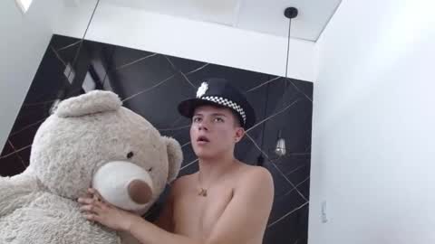 andyfame11 online show from 09/30/25, 09:20