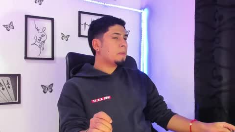 Andy online show from 02/12/25, 12:22