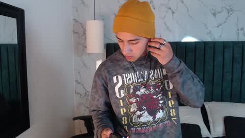 Snapshot of andyjoy_ chatting on 12/15/24, 11:45 Andy Joy online show from 12/15/24, 11:45