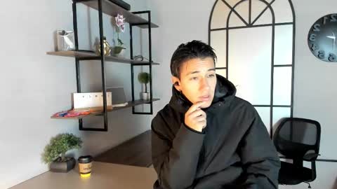 Snapshot of andyjoy_ chatting on 10/23/25, 11:20 Andy Joy  online show from 10/23/25, 11:20