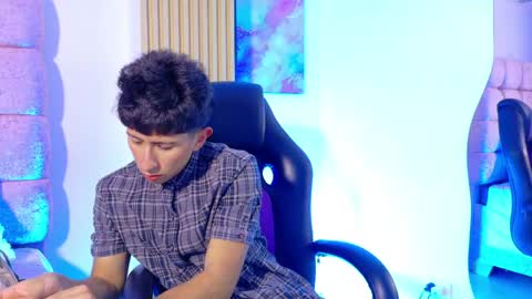 andyjustgame  online show from 05/15/26, 04:58