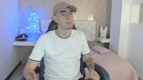 Andy Shaw online show from 01/09/25, 01:56