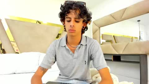 andyxibrat online show from 09/30/25, 07:19