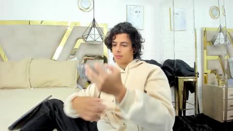 andyxibrat online show from 11/16/25, 12:00