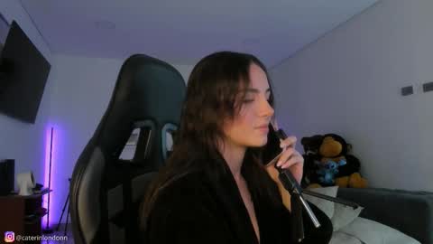 Snapshot of anelisse_ chatting on 03/22/26, 11:41 online show from 03/22/26, 11:41