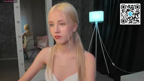Anelly online show from 07/19/26, 09:35