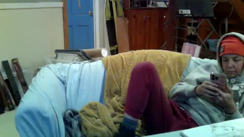 aneoakley online show from 11/20/25, 01:44