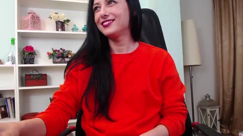 Snapshot of aneshereforu chatting on 02/01/25, 08:47 Anes online show from 02/01/25, 08:47