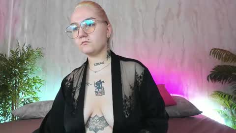 Anet Dream online show from 11/28/25, 05:04