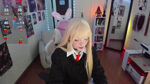 Snapshot of anette_sf chatting on 10/06/25, 11:24 Anette Scorpio online show from 10/06/25, 11:24