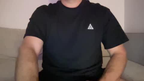 Snapshot of anewsummer chatting on 09/27/25, 07:35 anewsummer online show from 09/27/25, 07:35