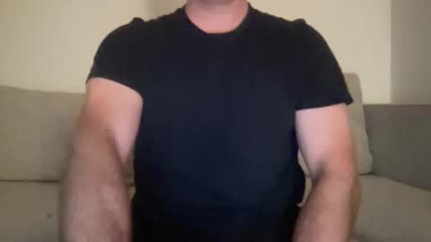 Snapshot of anewsummer chatting on 10/05/25, 04:22 anewsummer online show from 10/05/25, 04:22