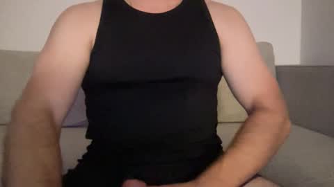 Snapshot of anewsummer chatting on 10/20/25, 06:25 anewsummer online show from 10/20/25, 06:25