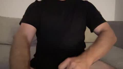 Snapshot of anewsummer chatting on 11/14/25, 02:54 anewsummer online show from 11/14/25, 02:54