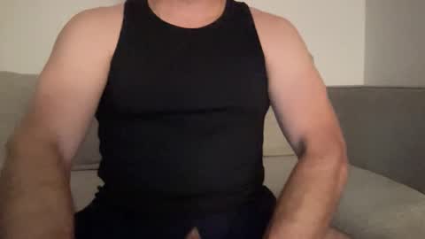 Snapshot of anewsummer chatting on 11/16/25, 07:58 anewsummer online show from 11/16/25, 07:58