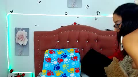 Snapshot of ange_drty chatting on 01/18/25, 12:46 ange_drty online show from 01/18/25, 12:46