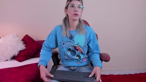 AngeBrooks online show from 10/18/25, 11:44