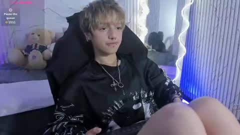 angeel_tay online show from 06/11/26, 07:34