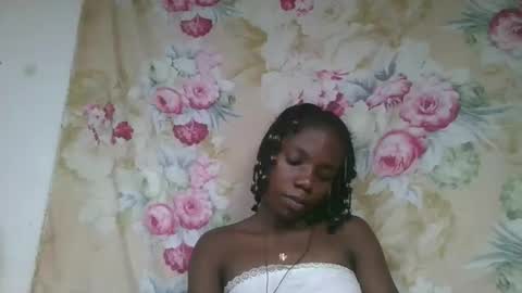Snapshot of angeeliine chatting on 03/07/26, 05:43 angeeliine online show from 03/07/26, 05:43