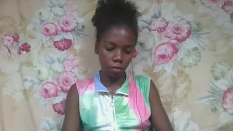Snapshot of angeeliine chatting on 03/09/26, 11:42 angeeliine online show from 03/09/26, 11:42