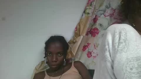 Snapshot of angeeliine chatting on 03/12/26, 06:58 angeeliine online show from 03/12/26, 06:58